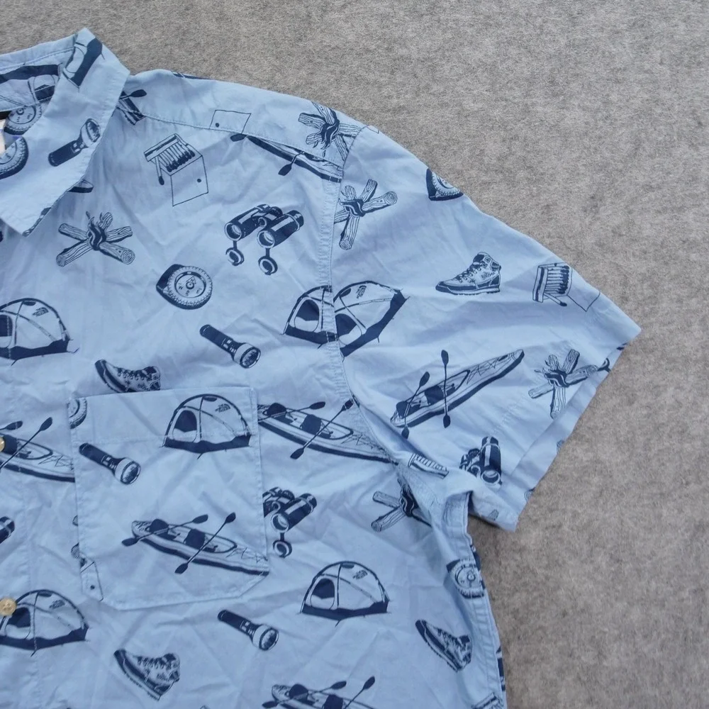 The North Face gently pre